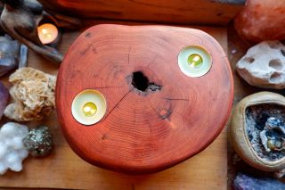 Akátový svícen Akát je symbolem harmonie a vnitřní rovnováhy. Uklidňuje mysl, naplňuje srdce vděčností a optimismem,...